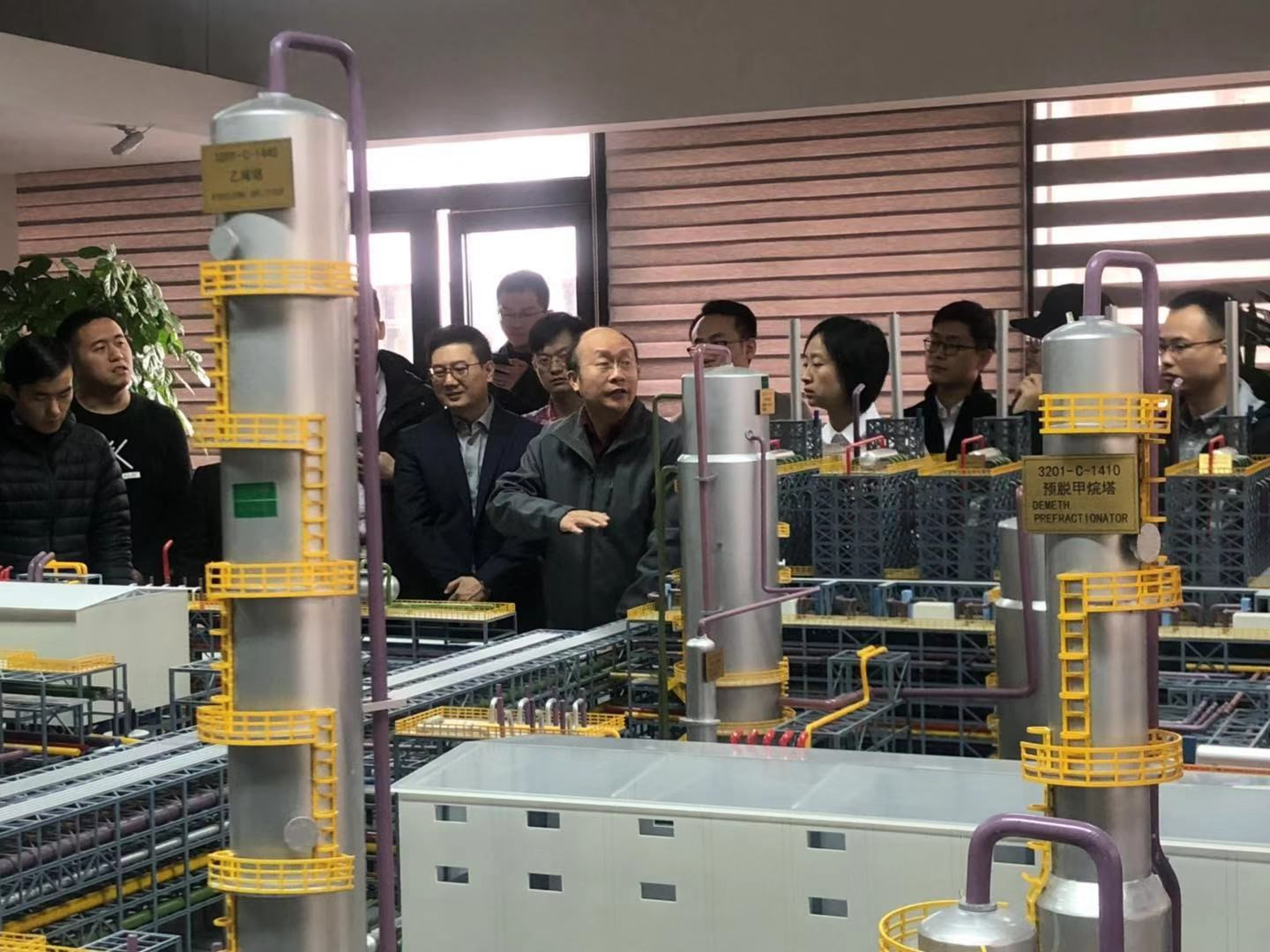 清华大学MEM团队一行参访开云kaiyun 清华大学MEM团队一行参访开云kaiyun